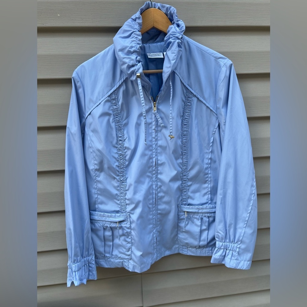 Zenergy Chicos size 2 (L) baby blue windbreaker jacket
